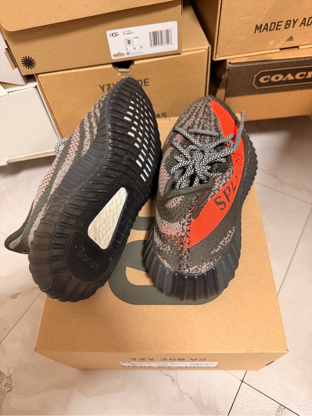 Yeezy Boost 350 V2 Carbel/ Stergy/ Solred Size 6.5